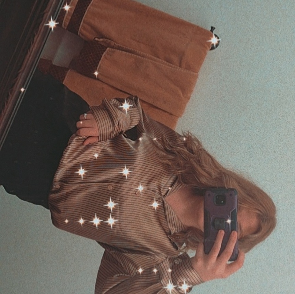 Meet your Posher, Abigail